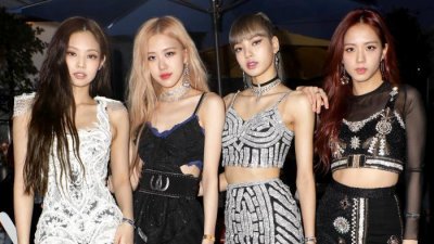 ​BLACKPINK全体微博上线啦！虞书欣卷入Lisa微博风波，火速道歉