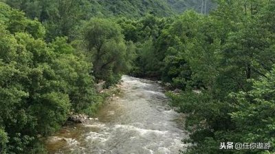​赏秦岭脚下高冠瀑布，登百米天梯，这里景色迷人值得大家一游