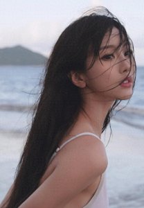 ​Dada陈静社交媒体晒靓照！网友：超火辣！
