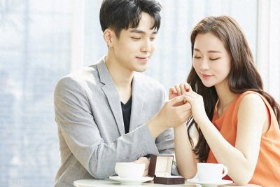 ​大学谈恋爱到结婚的几率大吗（大学生恋爱成功率低的原因分析）