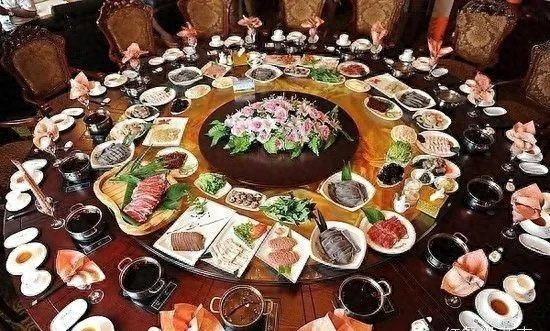 满汉全席什么意思(“满汉全席”是不是清宫御膳?)