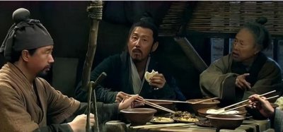 ​刘邦曾经做过的亭长是个多大的官？