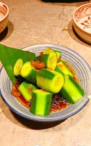 ​芥末黄瓜的汁怎么调,酒吧里的黄瓜蘸酱怎么做