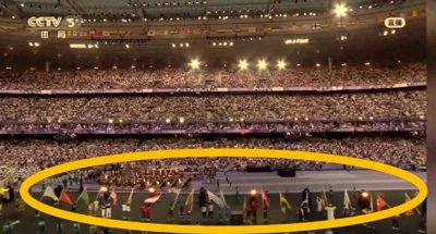 ​为国骄傲！巴黎奥运会闭幕式给五星红旗五秒特写，法国能处！