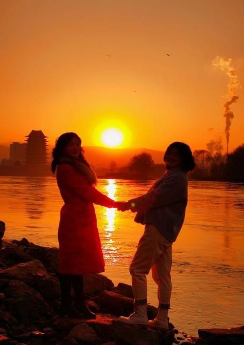 夕阳无限好，只是近黄昏是病句吗