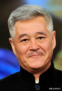 ​赵本山身后的“靠山”曝光，火遍全国的他，离不开这三位贵人帮助