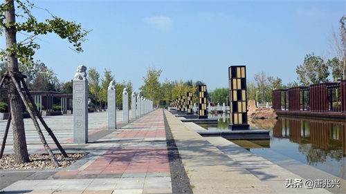 魅力辽宁 | 在营口东站候车，欣赏站前公园风景
