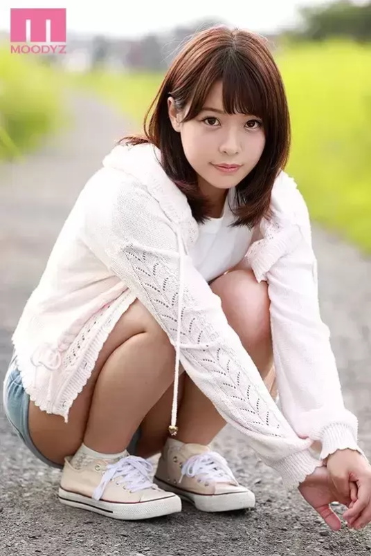 清秀可人的八木奈々写真分享，片商开疆辟土的秘密兵器！