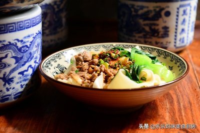 ​陕西最具地方特色的8碗面，你吃过几种？有你家乡的面上榜吗？