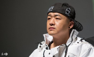 ​包贝尔处女作电影《胖子行动队》开拍，携手文章主演，又想坑钱？