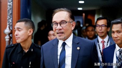 ​马来西亚安瓦尔：曾被栽赃含冤入狱，如今硬刚美国以色列毫无惧色