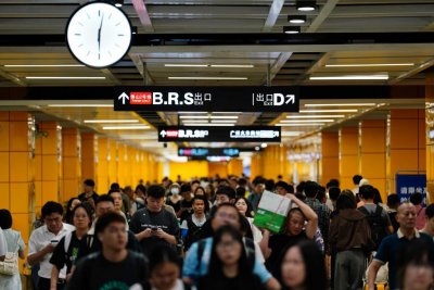 ​中秋节当天，广州部分地铁线路延长1小时收车