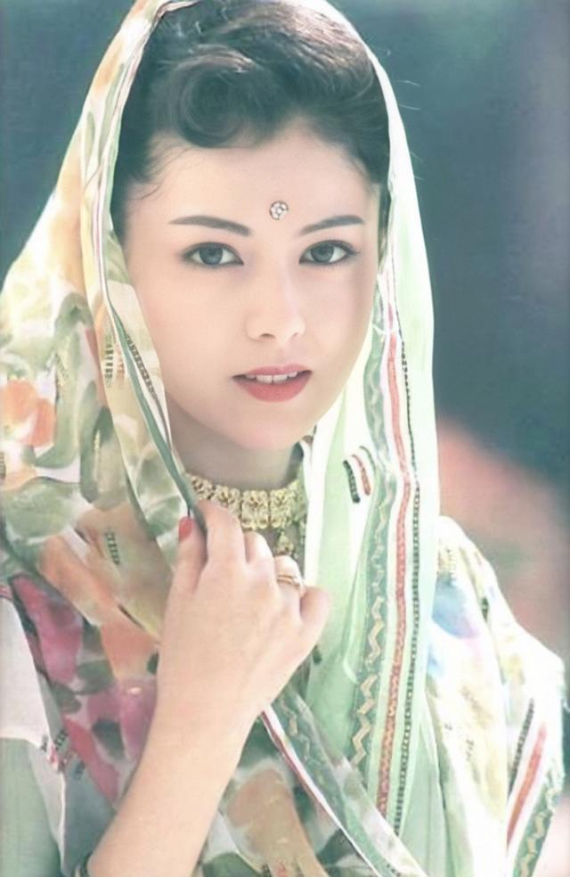 真正的川岛芳子漂亮吗（盘点日本十大美人）(10)