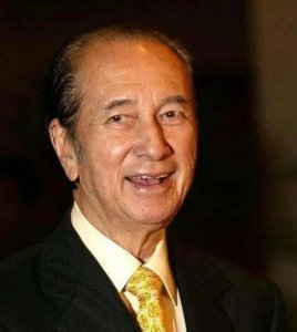 ​赌王家族的血缘关系