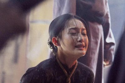 ​《白鹿原》:冷秋月最后得淫疯病，被父亲毒哑而亡，比田小娥还惨