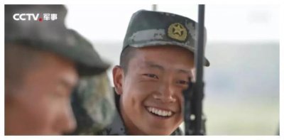 ​单身、帅哥、国际大奖、狙击手……他是“血狼劲旅”的传奇人物