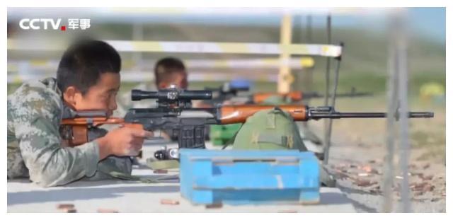 单身、帅哥、国际大奖、狙击手……他是“血狼劲旅”的传奇人物